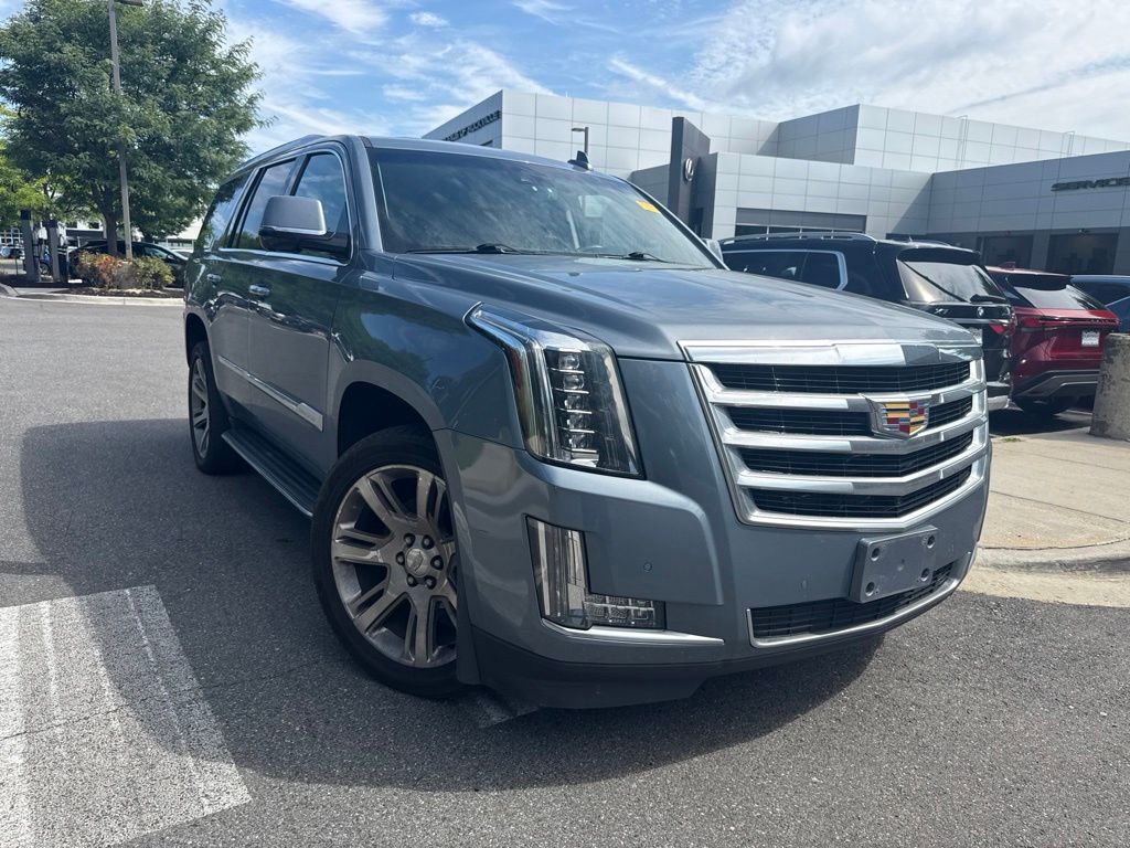  2016 Cadillac Escalade Luxury 4WD   