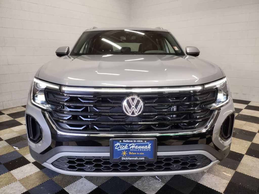 2025 Volkswagen Atlas Cross Sport 2.0T SE w/Technology