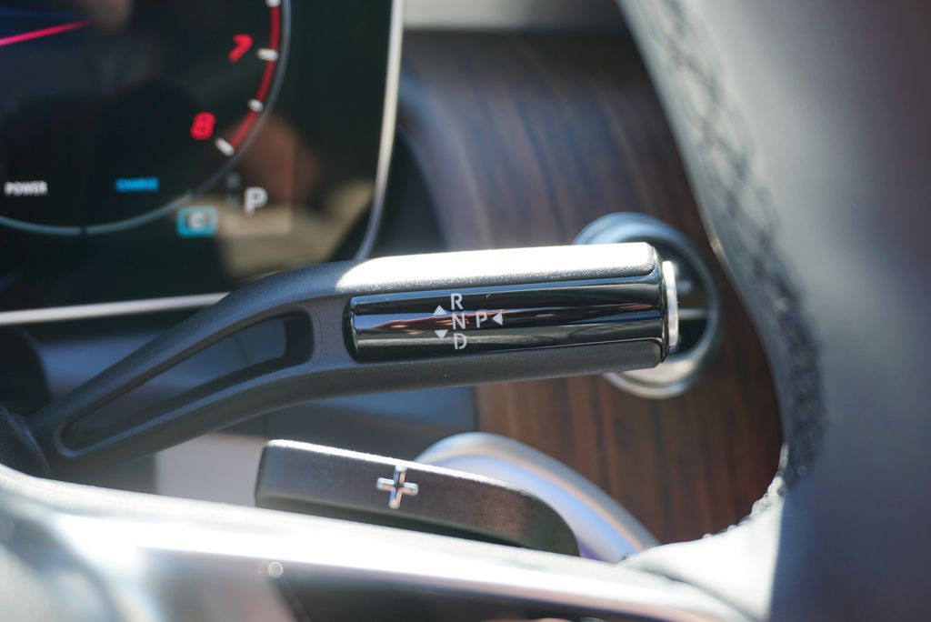 Thumbnail: 2026 Mercedes-Benz GLC - 30