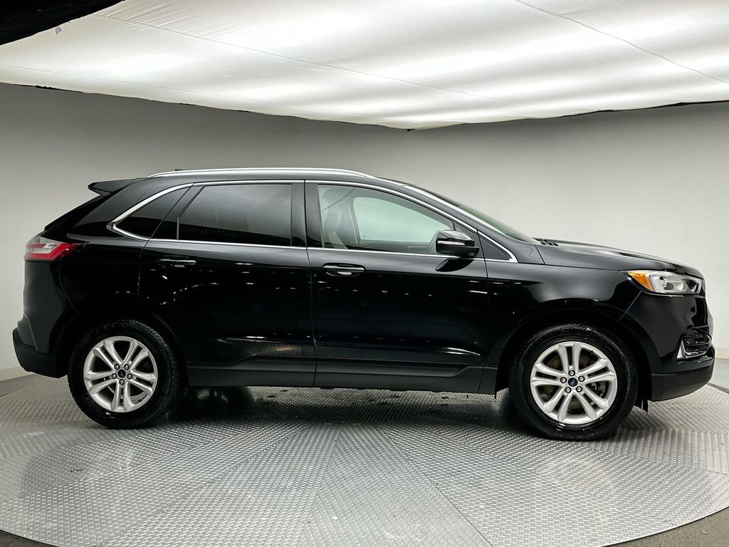 Thumbnail: 2019 Ford Edge - 14