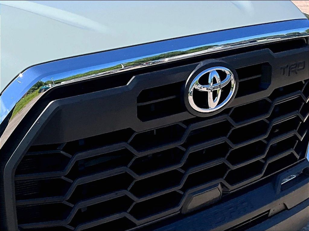 2023 Toyota Tundra — photo 30