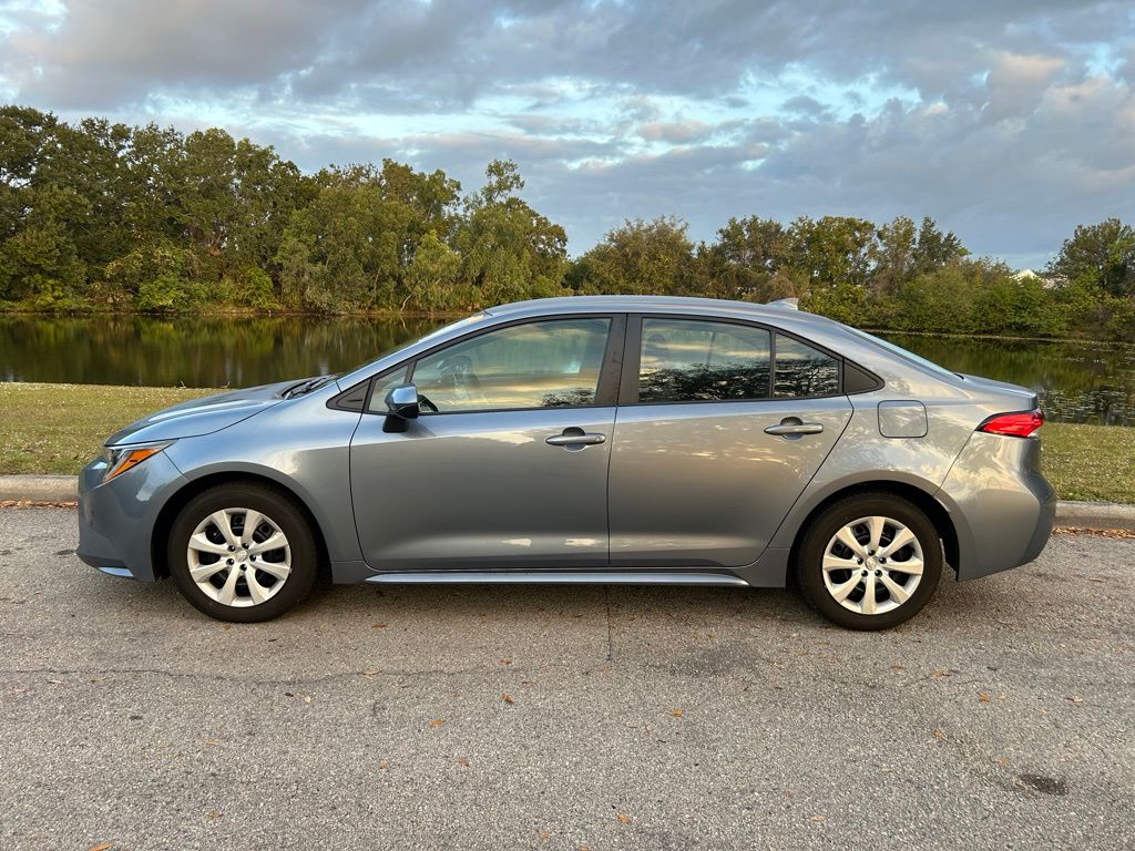 Thumbnail: 2024 Toyota Corolla - 2