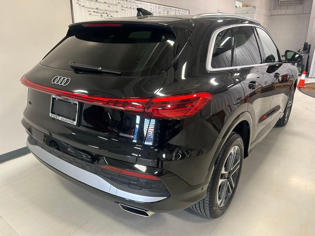 used 2025 Audi Q5 car, priced at $45,994