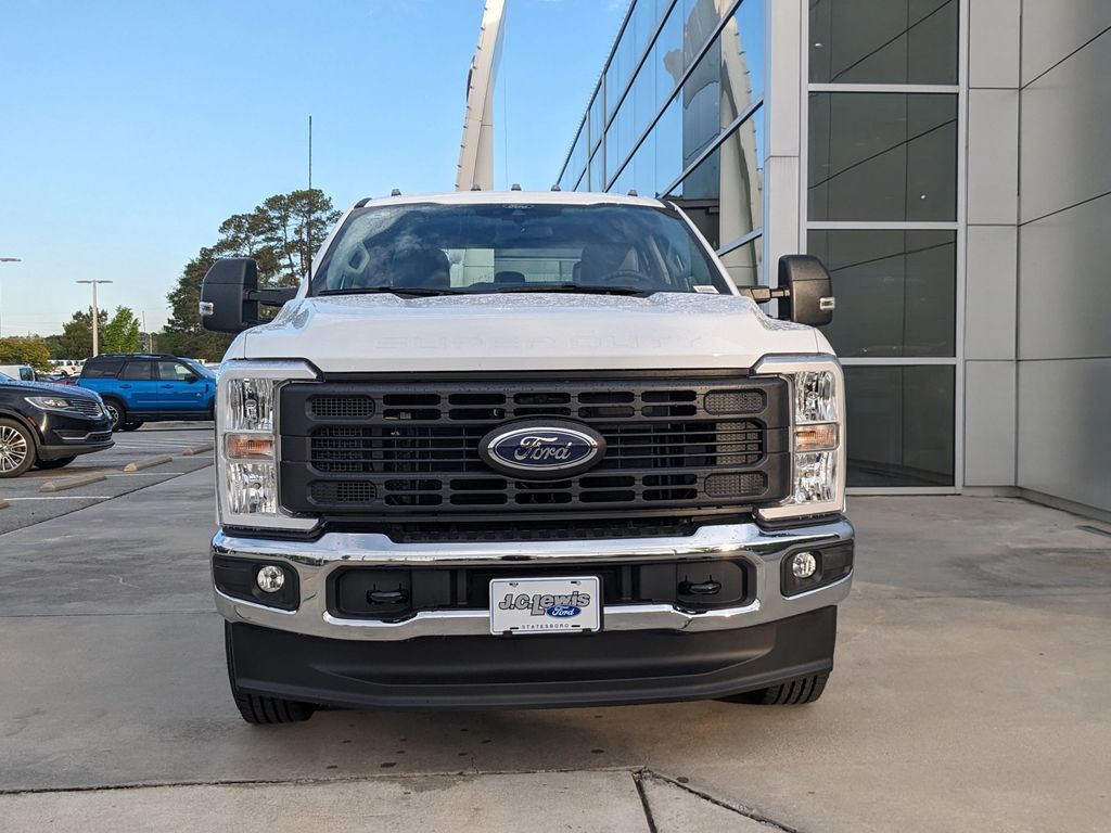 2025 Ford F-250 Super Duty XL