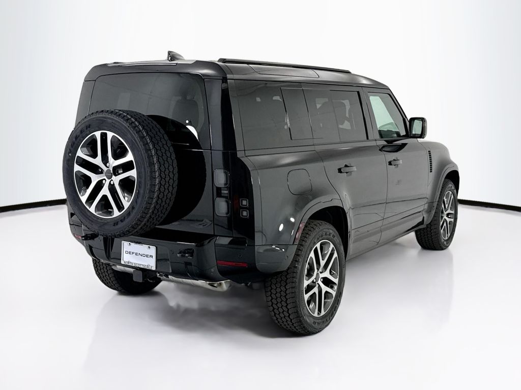 Thumbnail: 2026 Land Rover Defender - 5