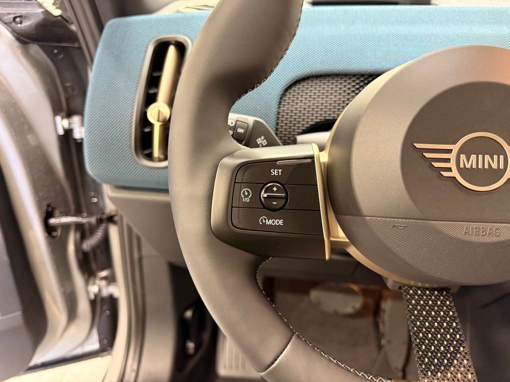 Thumbnail: 2025 MINI Cooper Countryman - 13