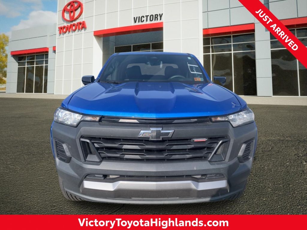 Glacier Blue Metallic 2024 Chevrolet Colorado Pickup Truck Four-Wheel Drive 8-Speed Automatic
