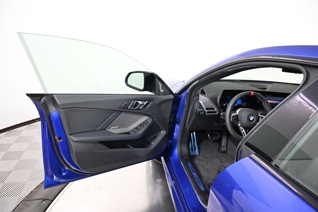 Thumbnail: 2025 BMW 2 Series - 22