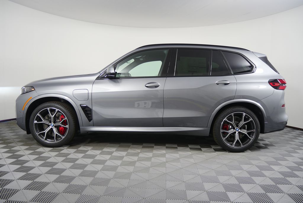 Thumbnail: 2026 BMW X5 - 6