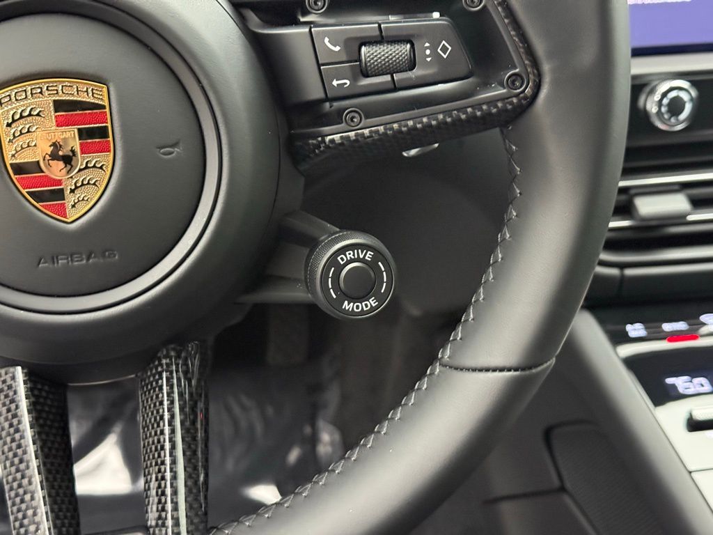 2024 Porsche Macan GTS 15