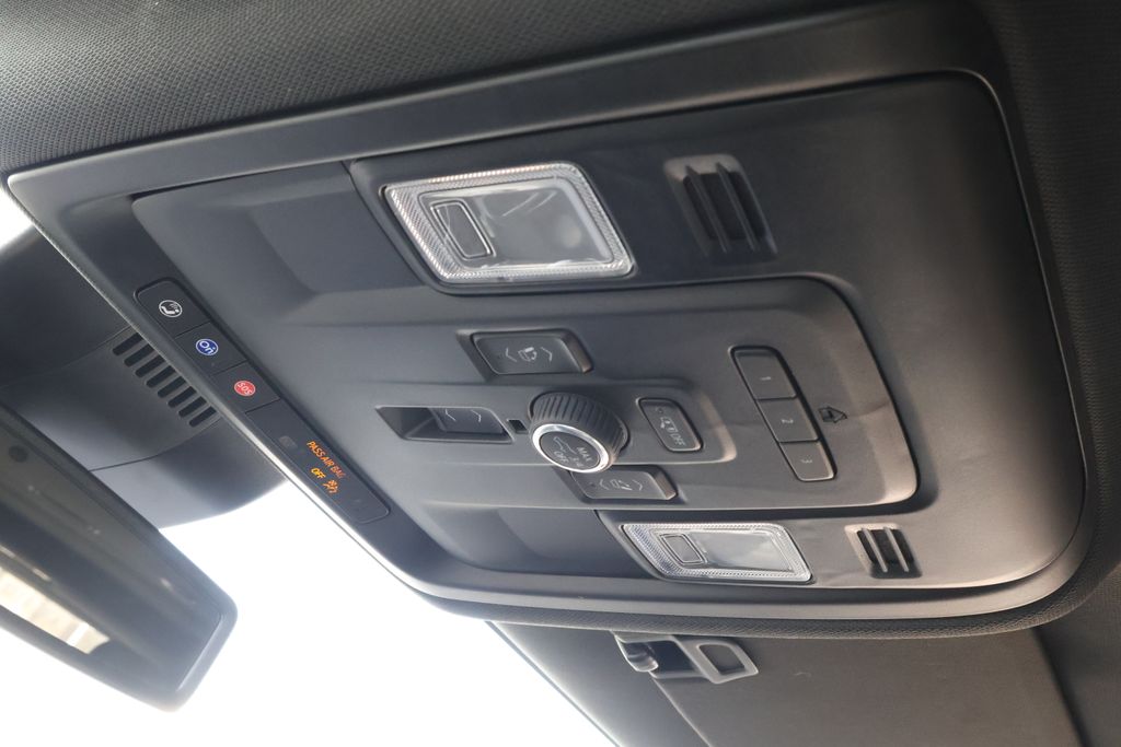 Thumbnail: 2024 Chevrolet Suburban - 28