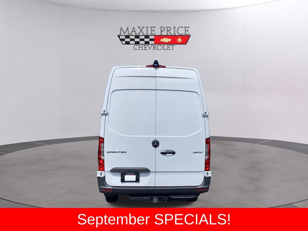 Used 2025 Mercedes-benz Sprinter 2500 Van