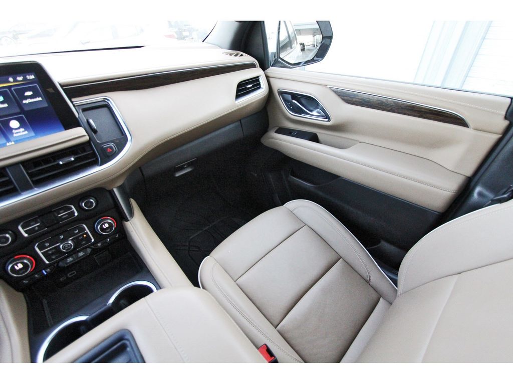 2024 Chevrolet Tahoe Premier - 9