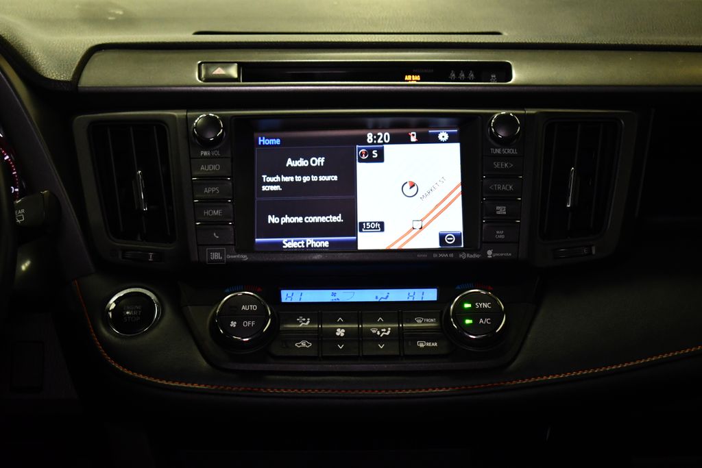 Thumbnail: 2018 Toyota RAV4 - 17