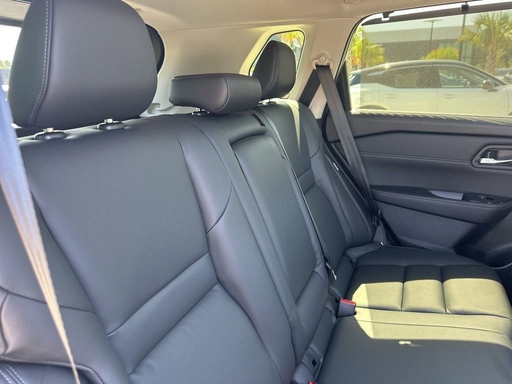 2025 Boulder Gray Pearl Nissan Rogue SL FWD SUV