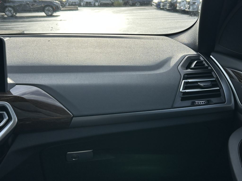 Thumbnail: 2022 BMW X3 - 24