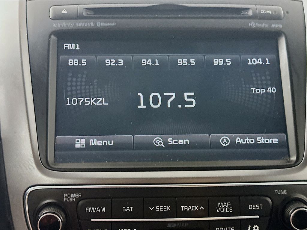 Used 2014 Silver Kia SX image 17