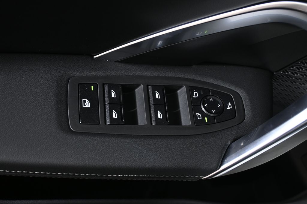 Thumbnail: 2026 BMW X1 - 30