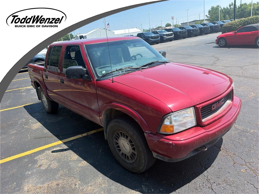  2001 GMC Sonoma SLS Crew Cab Short Bed 4WD   