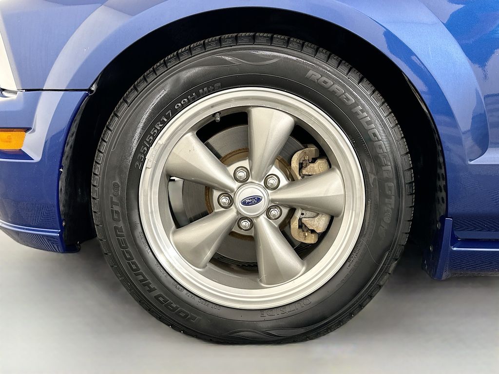 2006 Ford Mustang GT Premium 30