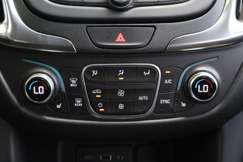Thumbnail: 2020 Chevrolet Equinox - 17
