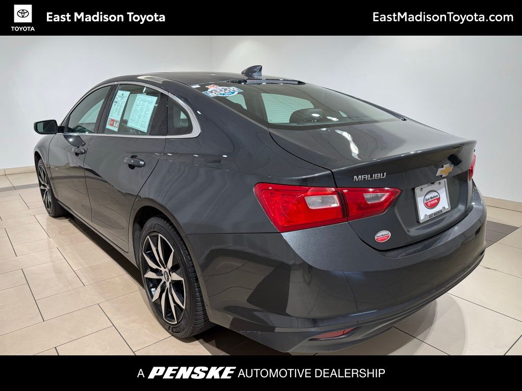 2017 Chevrolet Malibu LT -
                  Madison, WI