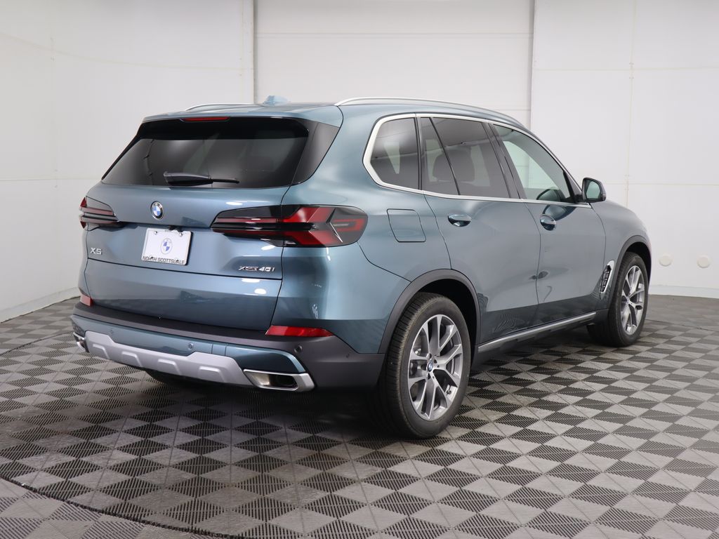 Thumbnail: 2026 BMW X5 - 6