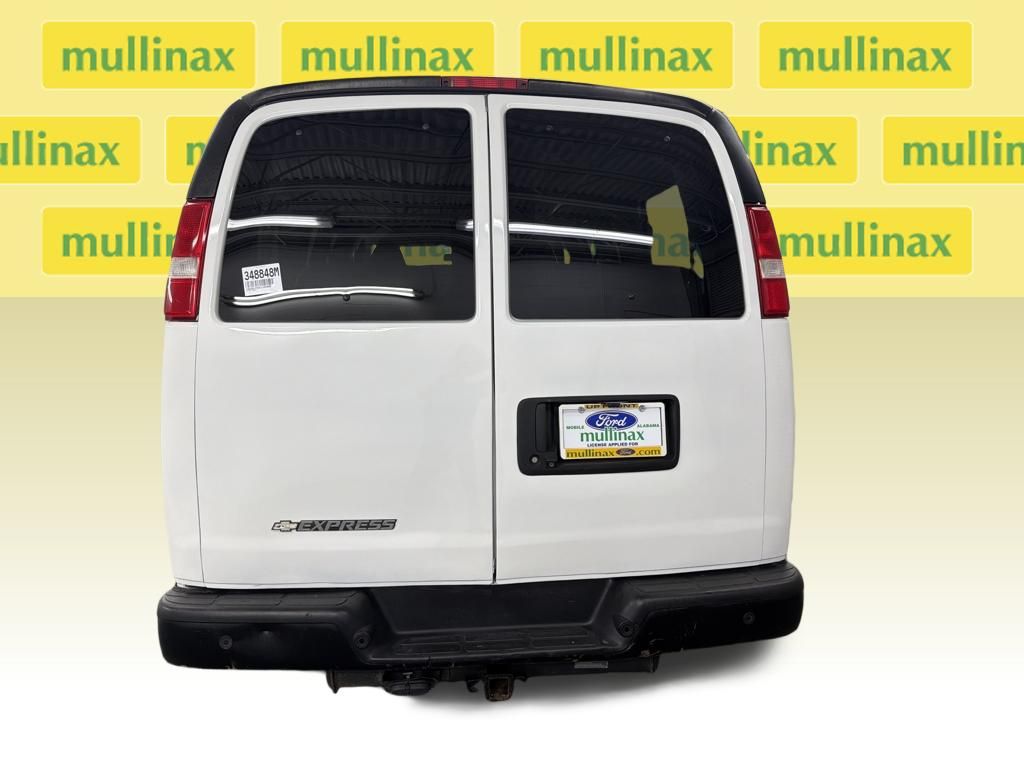 Certified Used 2019 White Chevrolet LS image 9