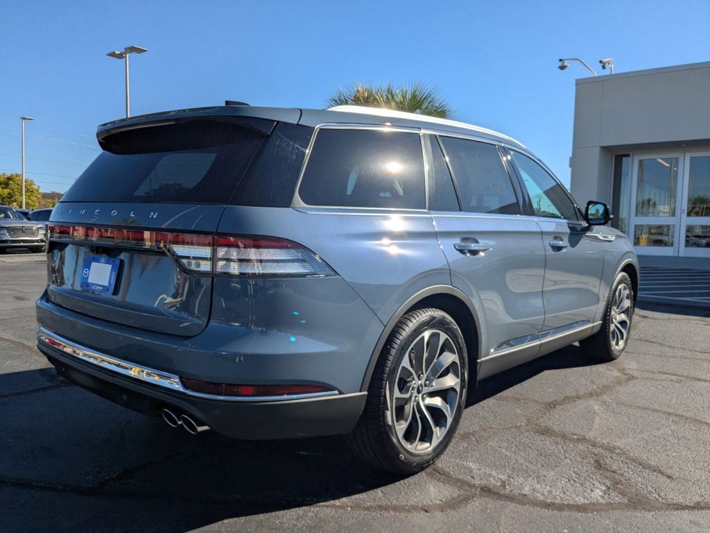2025 Lincoln Aviator Premiere