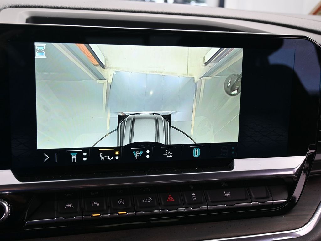 Used 2023 Titanium Rush Metallic GMC SLT image 25