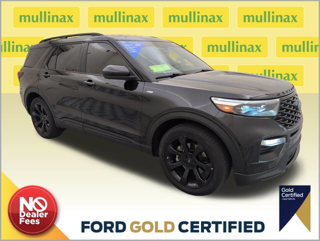 2023 Ford Explorer ST-LINE's photo