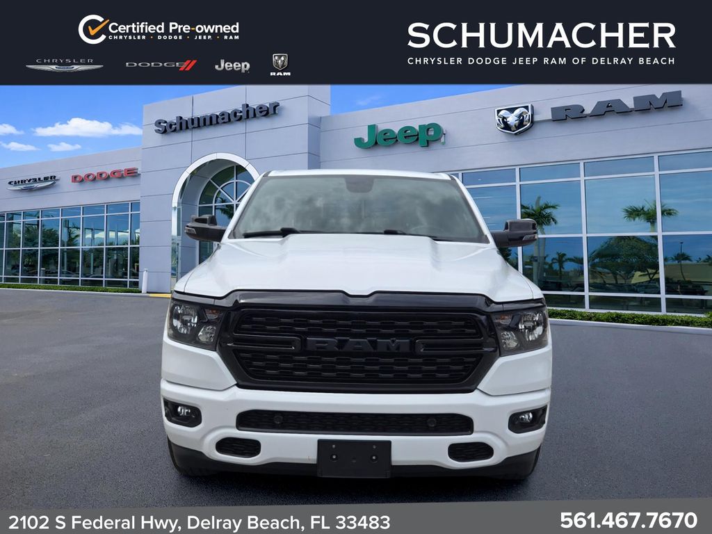 View vehicle photo 2