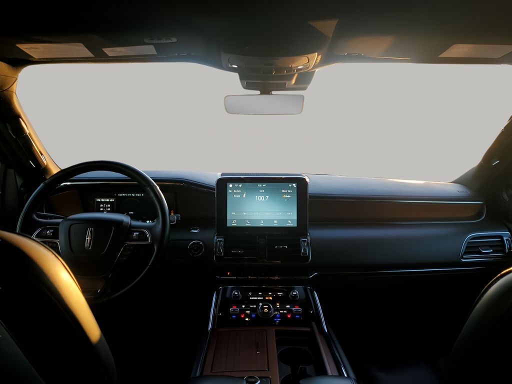 Used Car 2018 Lincoln Navigator  Reserve For Sale Under $25,000 In Austin, Texas