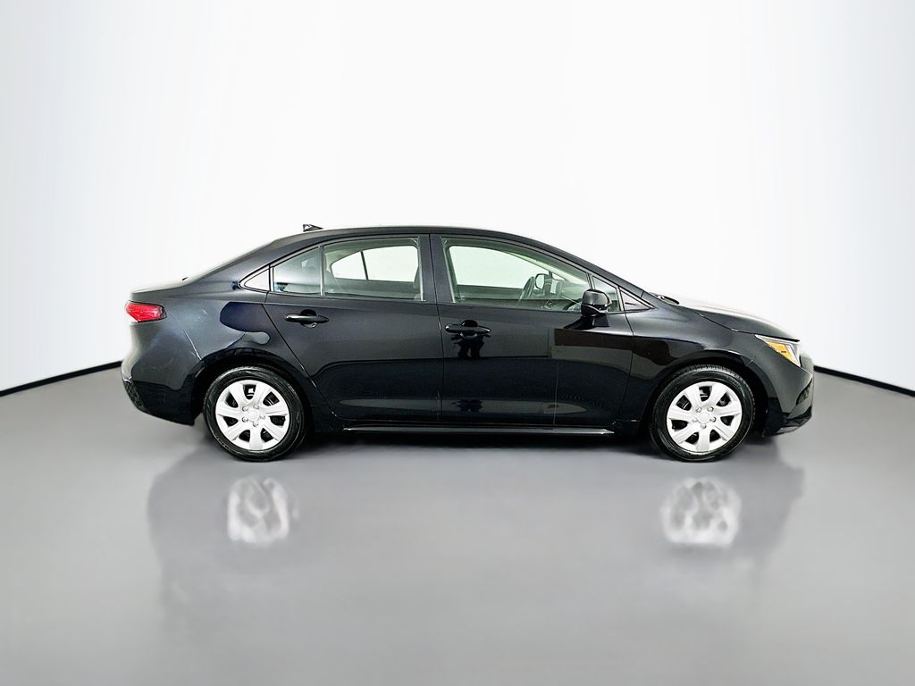 Thumbnail: 2023 Toyota Corolla - 4