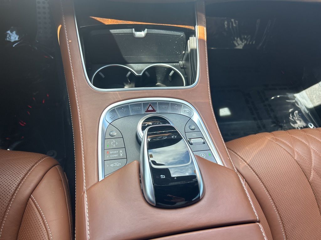 Thumbnail: 2017 Mercedes-Benz S-Class - 16