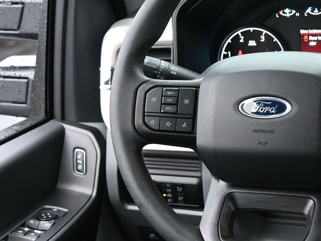 2026 Ford F-550 Chassis XL