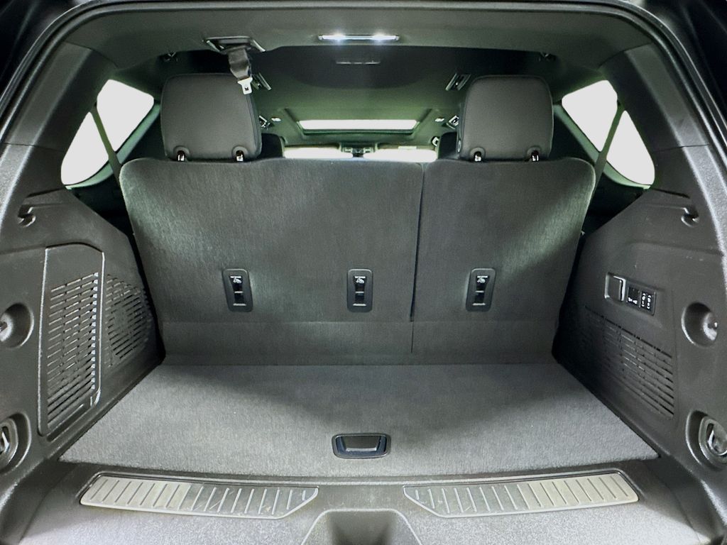 2022 GMC Yukon Denali photo