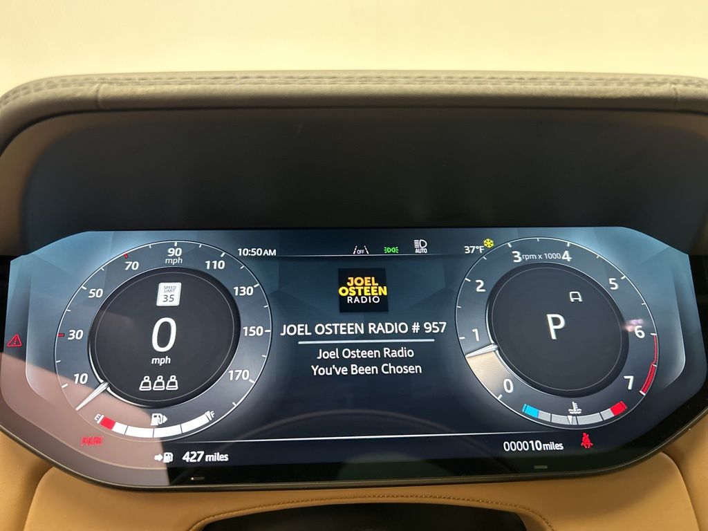 Thumbnail: 2026 Land Rover Range Rover - 16