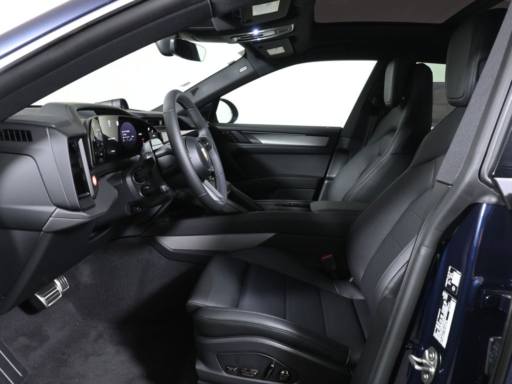Thumbnail: 2026 Porsche Cayenne - 5