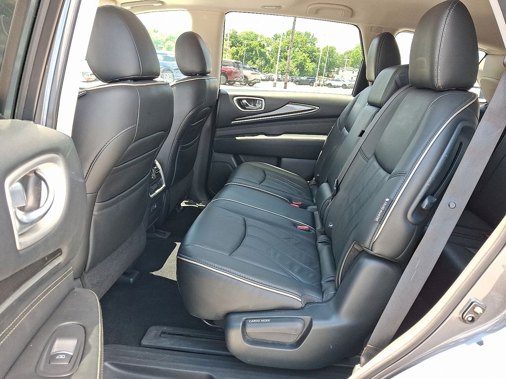 2020 INFINITI QX60 — photo 11