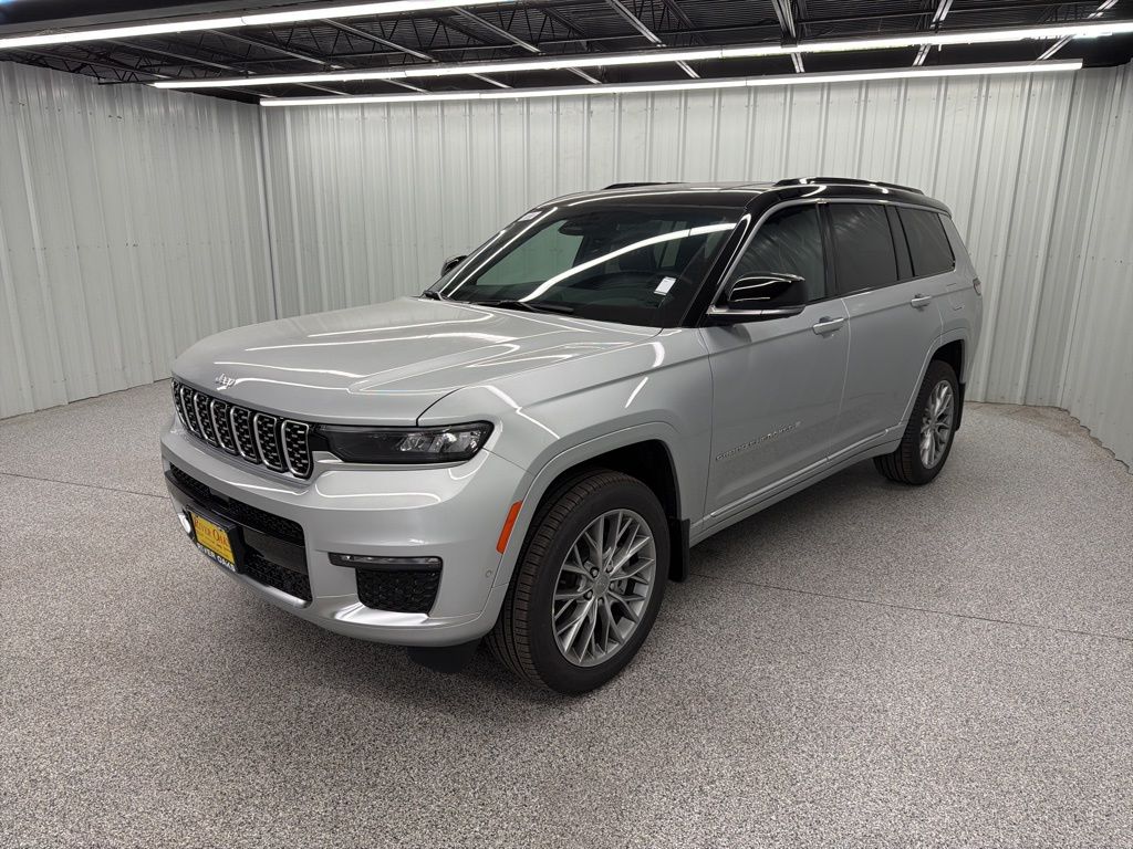 2025 Jeep Grand Cherokee L Summit - 2