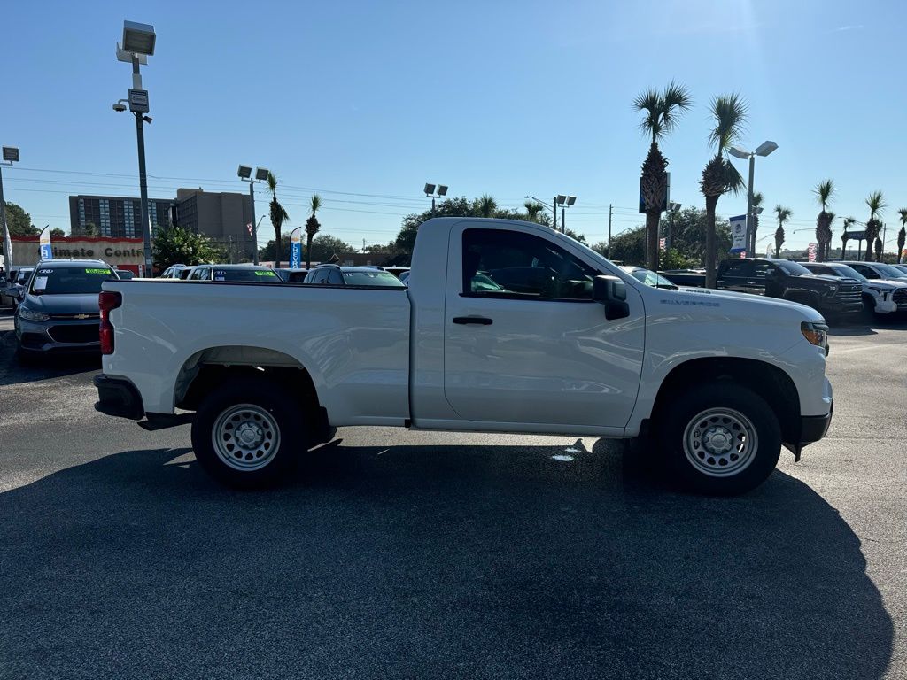 2024 Chevrolet Silverado 1500 WT 9