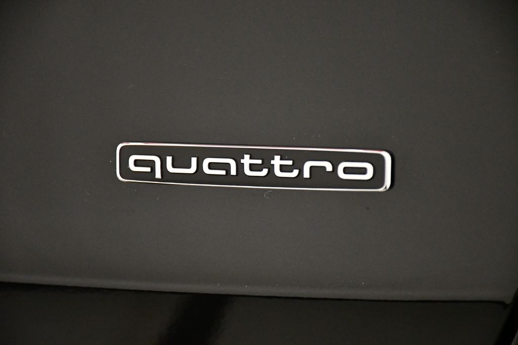 2025 Audi Q3  10
