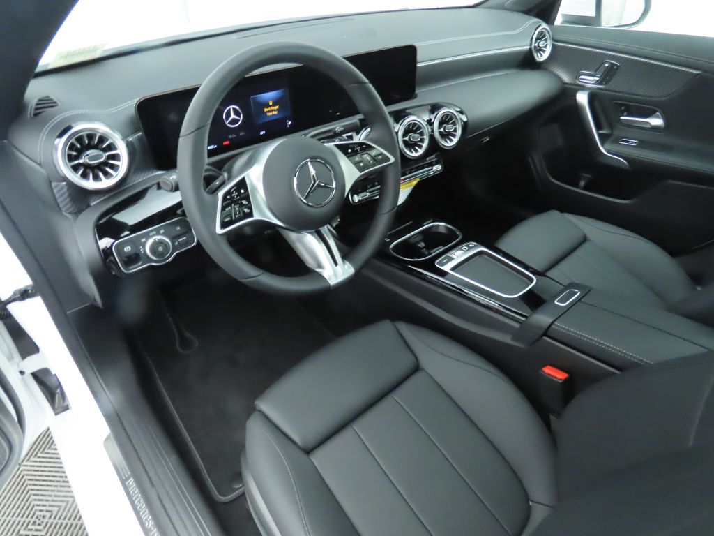 Thumbnail: 2025 Mercedes-Benz CLA - 10