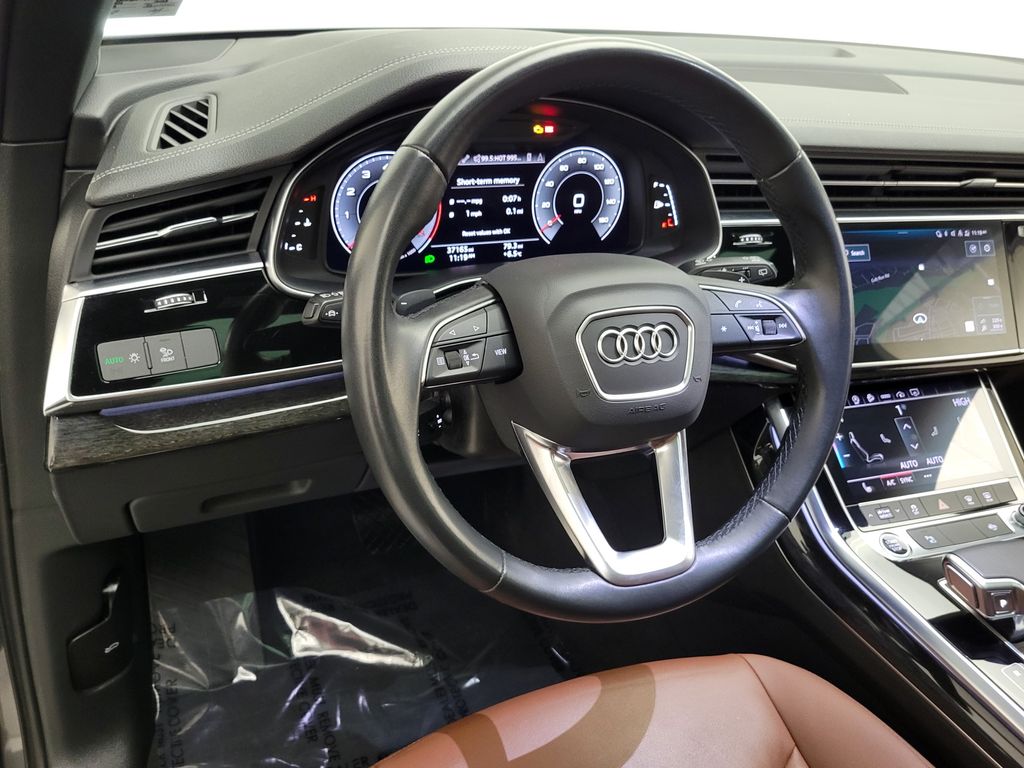 Thumbnail: 2023 Audi Q7 - 27