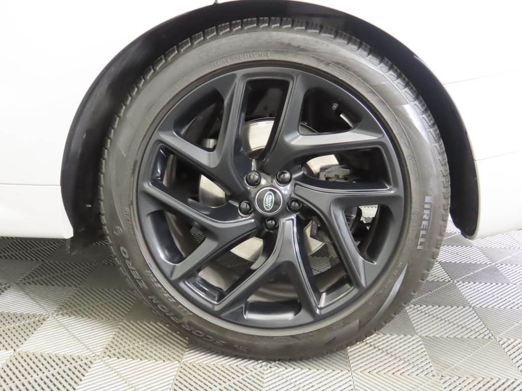 Thumbnail: 2023 Land Rover Range Rover Sport - 32
