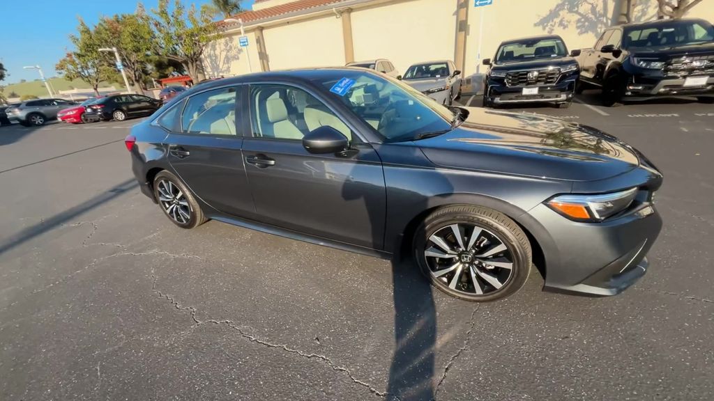 Thumbnail: 2024 Honda Civic - 2