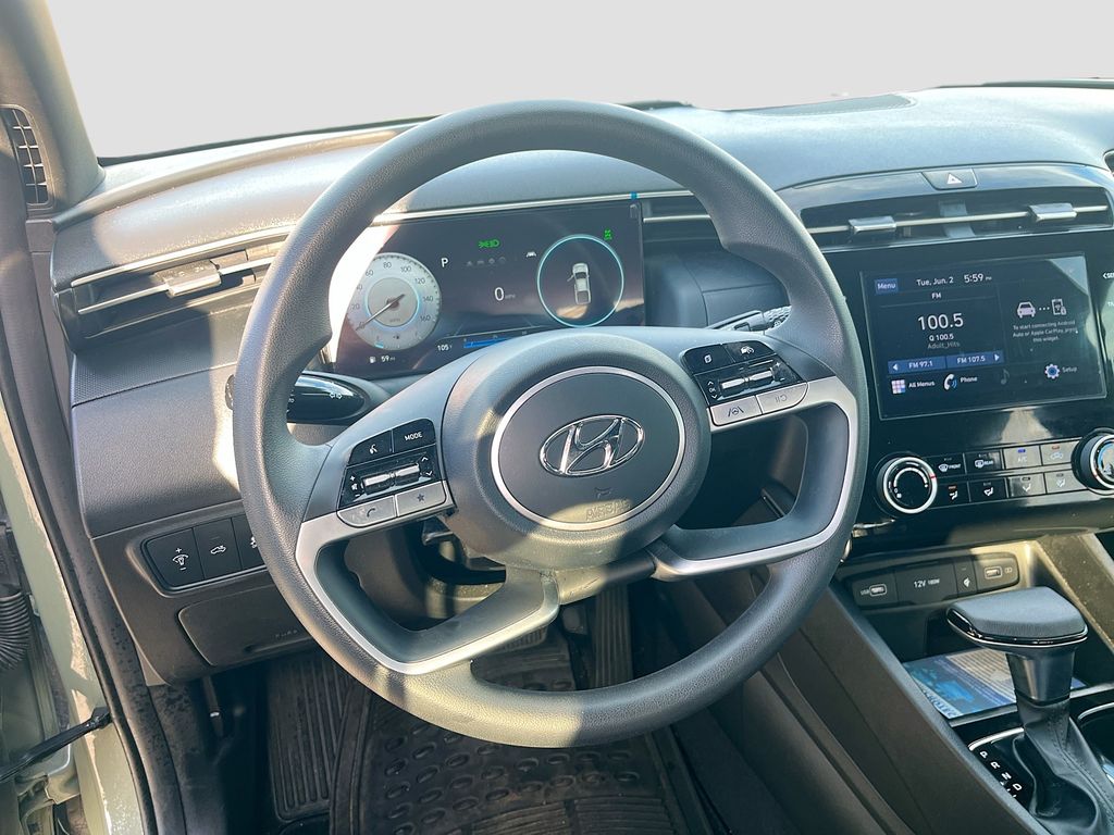 Used 2022 Green Hyundai SEL image 11