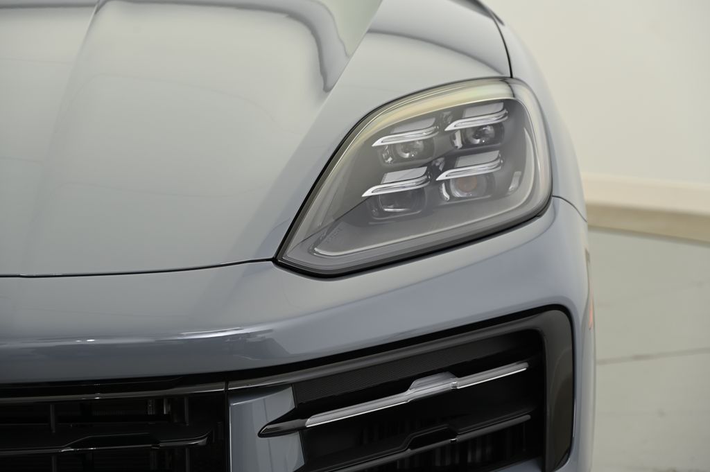 2024 Porsche Cayenne  10