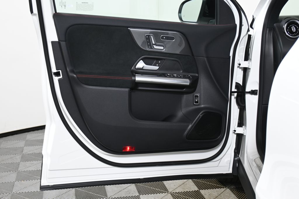 Thumbnail: 2026 Mercedes-Benz GLA - 28